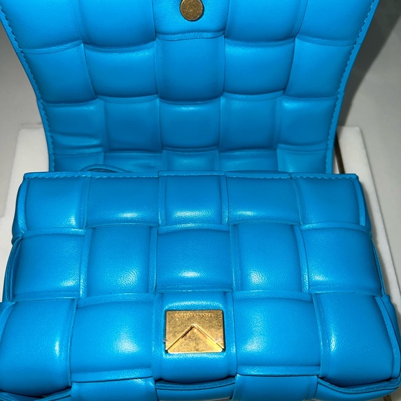 Authentic ~ Bottega Veneta ~ Small Padded Cassette Bag - Picture 7 of 14